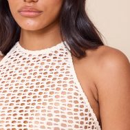b8ab73e19df0b38d0a14f473404ce9d7584b9a02_CNM5904_4_stone_crochet_halterneck_top