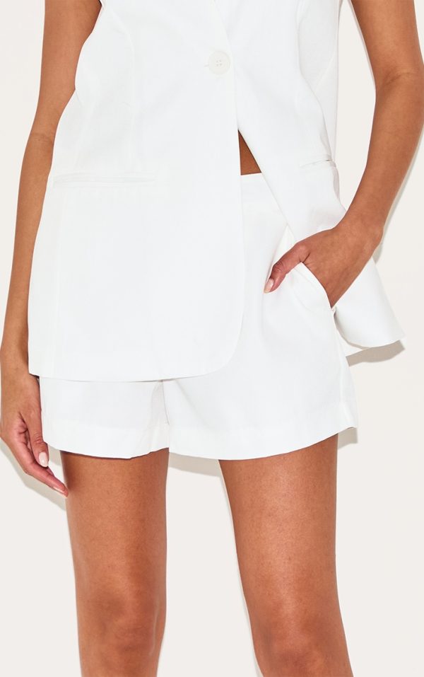 b90c62a50c07c3ab56a118b6aa6965d600edd37c_CNJ5957_5_cream_premium_tailored_woven_shorts