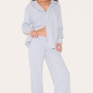b910ba5a0526ef7444fe913bf82ecaa4336e5399_CNL2751_3_prettylittlething_grey_piping_jersey_long_pj_set