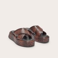 b92d5a6cae2c5b0e37a8044001952f6a1b7e21b7_CNL7046_2_snake_pu_round_toe_cross_strap_flatform_sandals