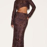 b92dd6eb38a4a9c4f1b23e685fc790033c44a98c_CNM5360_3_chocolate_floral_sheer_button_cropped_top