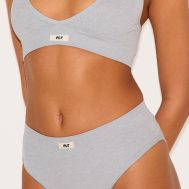 b98335254351583e789bbdbdc17ccaa55387e017_CNL0785_4_prettylittlething_grey_ribbed_seamless_knickers