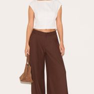 b9981a3c08596f0fcc064891ea511eb3aaad8e38_CNL7500_3_white_woven_boatneck_top