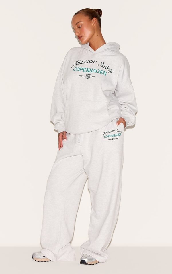 b9a7e820eb6aaedb146e7e7b81d68df94ebf9879_CNL9611_1_plus_grey_premium_new_york_embroidered_straight_leg_jogger