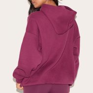 b9d56140fb908b8ae0ad1fa1687f48347c954b50_CNL9013_2_prettylittlething_plum_contrasting_print_logo_oversized_hoodie