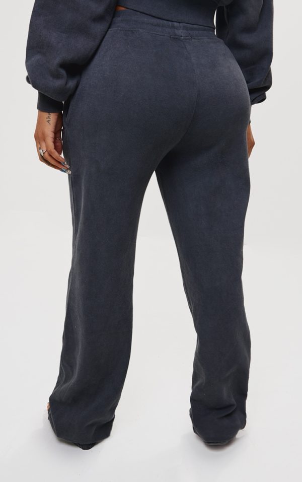 ba146c7914b5097de0a4fc0f808cabb3296fd1e5_CNK0467_3_prettylittlething_shape_washed_charcoal_wide_leg_joggers
