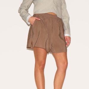 Plus Brown Peached Woven Elasticated Waist Shorts