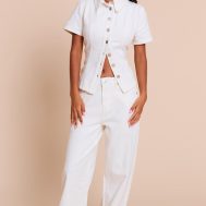 bae3f6da4c3e2653b702d982c6019b9006de3096_CNM6360_3_petite_white_denim_button_up_short_sleeve_shirt