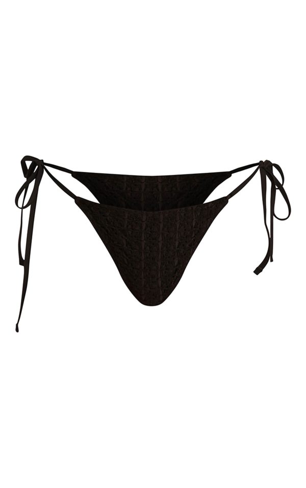 bb152b511b0a4e28cbcaa5d7e7caf66b4520c1c6_CNM1134_5_black_crochet_overlay_tie_side_bikini_bottoms