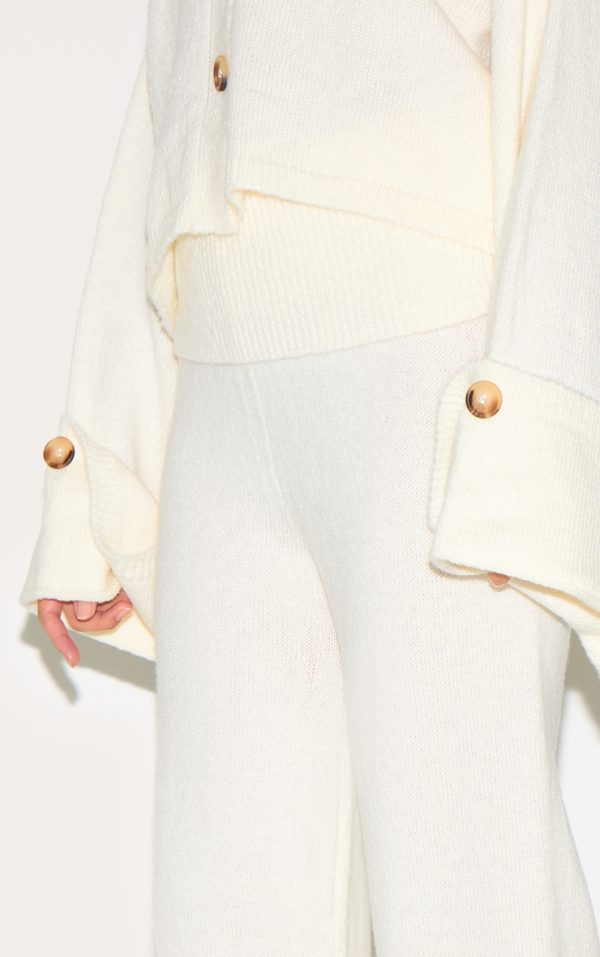 bbaef9fc23c2b86d6157f7a27040883944ea7f96_CNM1007_4_petite_cream_knitted_fold_over_flare_trousers