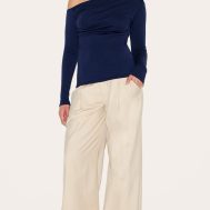 bc2dfcadf7b6bed943f37b02188a5d1af289dba2_CNN1302_3_navy_asymmetric_knitted_top
