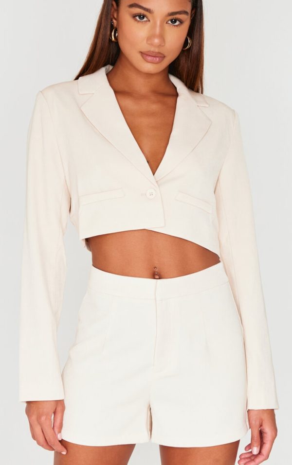 bc465face2d79bfd706c1f47bb1dbd1381853041_CNI4148_4_cream_tailored_cropped_pocket_detail_blazer