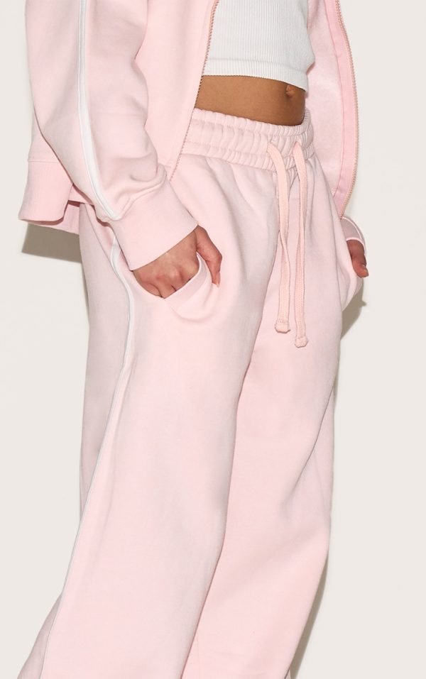 bc698f87701a7ff77b671b31b9fbc1fdd3bab5cb_CNM9013_4_petite_baby_pink_pocket_detail_wide_leg_joggers