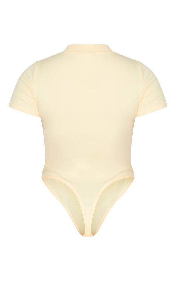 bcf6706e0f41eb14b8051bcdcdb44205a1e6c174_CNM8309_6_shape_butter_cream_sculpted_short_sleeve_bodysuit