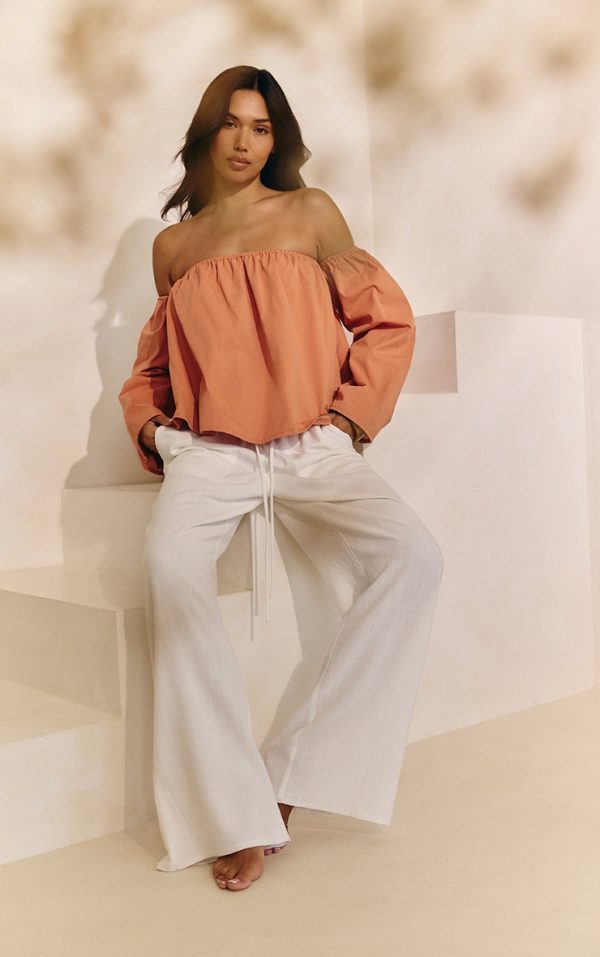 bcf899fdca5e0cc66c88f4773cb9381170a45639_CNN0334_3_apricot_peach_skin_floaty_bardot_top