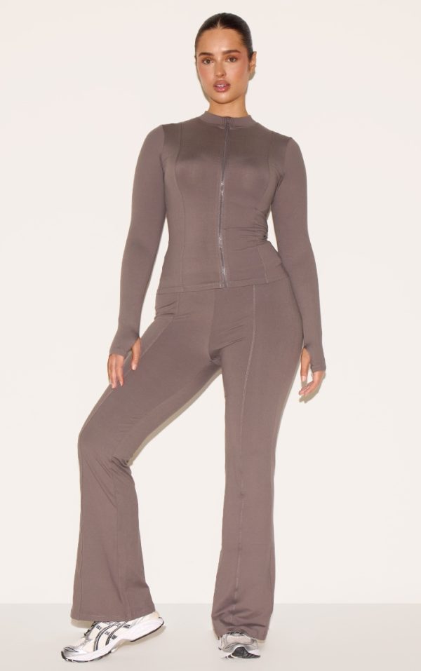 bd55aab73a66929b8a0a90ae0f9b91514cb1581e_CNL6844_3_shape_charcoal_sculpt_zip_front_long_sleeve_top