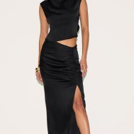 bd9505baf0d77676341813ffbc76dfb3c5796807_CNM5349_1_black_ruched_satin_split_detail_maxi_skirt
