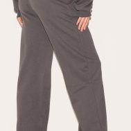 bda29f0c8eb450867509d81b98d39e5f6682ac08_CNK1376_3_prettylittlething_tall_charcoal_premium_studio_print_straight_leg_joggers