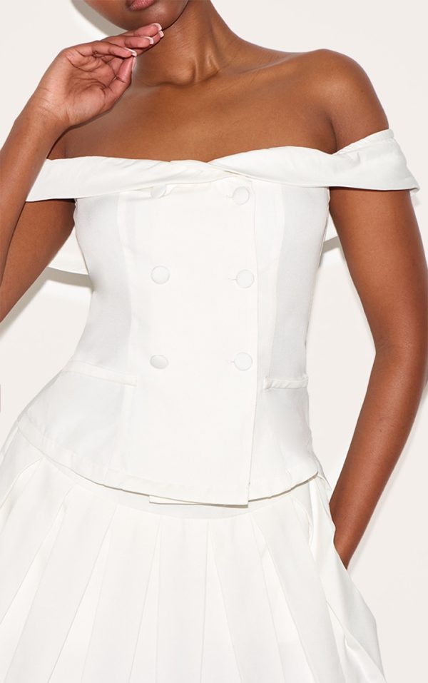bdea2fc070e9c84fa14fc0d060f101c1afaf6d65_CNL9257_4_white_tailored_button_detail_bardot_pleated_skort_playsuit