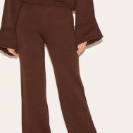 be05073dca61f78169a67ea7f9264cc81b4f1c04_CNM7657_2_chocolate_turn_up_hem_knit_trousers-1