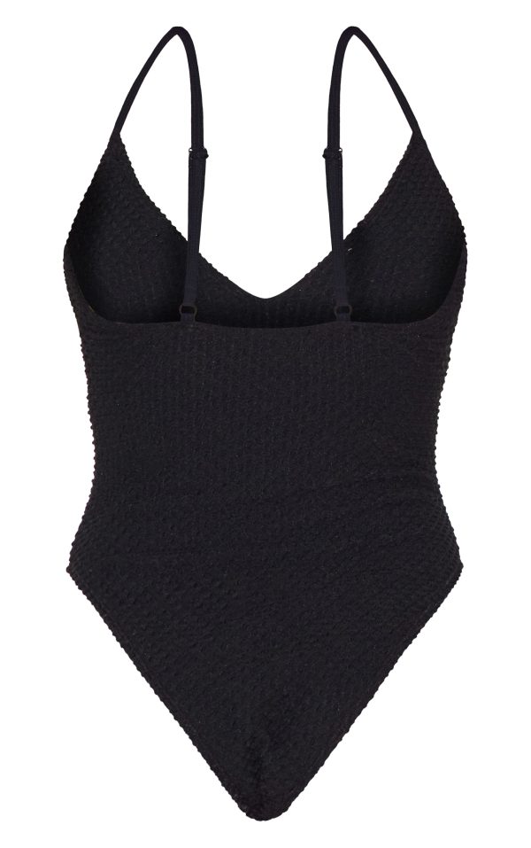 be81c95e6f4f129178e81deb6b77859afc0bf9f0_CNL8541_6_black_textured_plunge_swimsuit