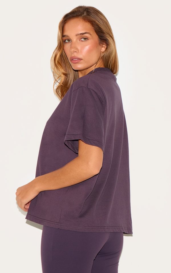 bea39817941f6db94b3948b7e04ba6cb0d41eaab_CNL8662_2_plum_wellness_printed_boxy_oversized_t_shirt