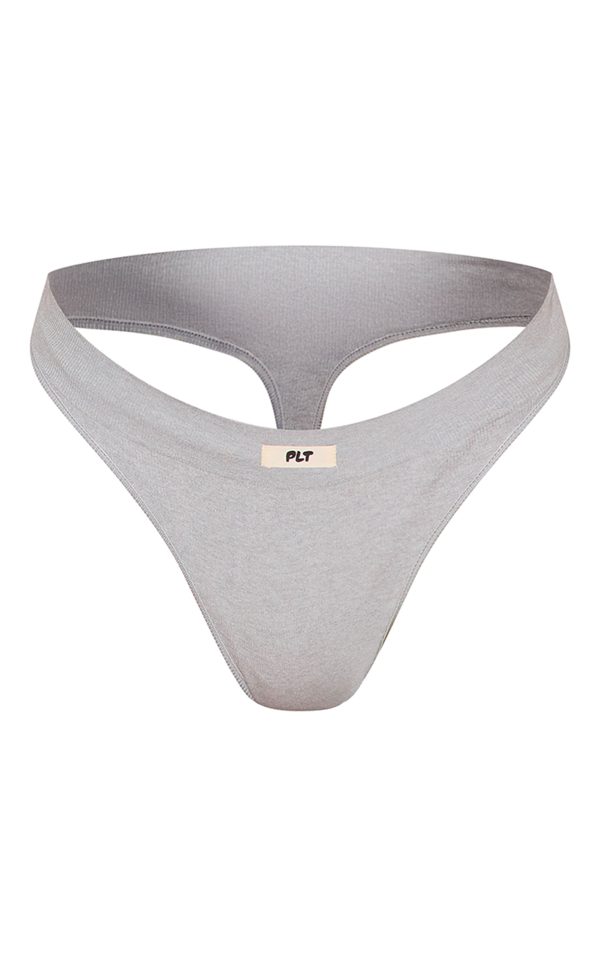 bec70debbb44bcc925d7491971ccf8a0e4748795_CNL0600_5_prettylittlething_grey_badge_seamless_thong