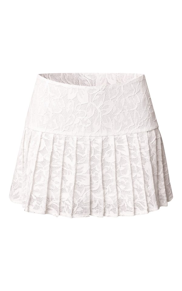 bf113915664d4a50607cd7ae5d6510f6b250f75a_CNM4467_6_white_lace_pleated_mini_skirt