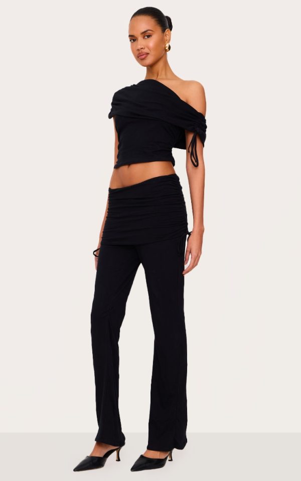 bf2e0e13c1b4b16cd6e0d426254e4ccfccb2fa21_CNL6372_3_black_ruched_side_off_the_shoulder_top