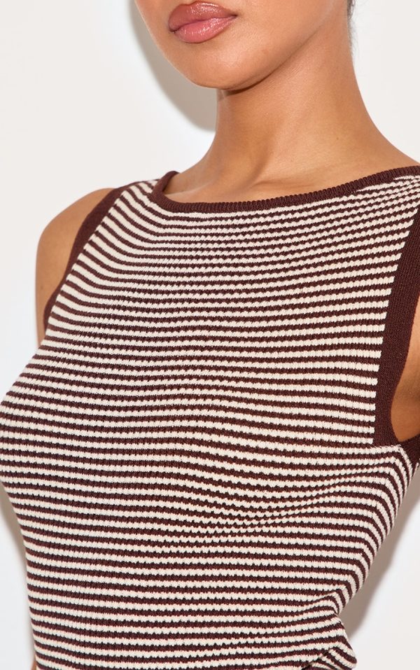 bfbdb74277c71bcef9dc5ad21dc52bc02917dcfc_CNL6082_4_chocolate_stripe_waffle_knit_boat_neck_top