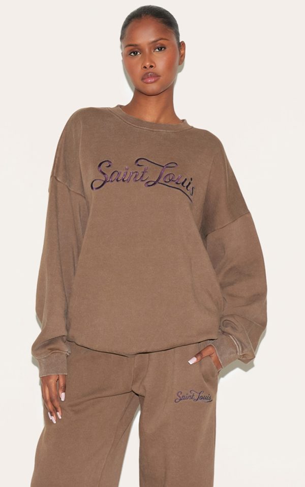 bfe5d1f12dc5a361aa62150d4a15743a2f0b8b84_CNM4686_1_taupe_saint_louis_embroidered_sweatshirt