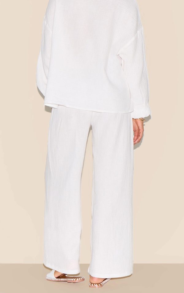 bffd8fadc6c1dd742c9ffe8a9080454a8996da30_CNM3963_3_petite_white_cheesecloth_textured_wide_leg_trouser