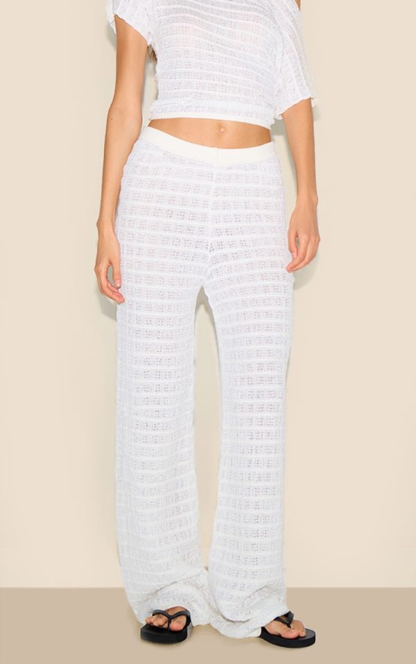c0cfb5f99d592cdbeef4ce88b37e5cf68a081da3_CNM9212_1_white_textured_knit_trouser
