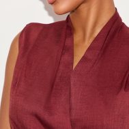 c0dd557d68639665b18e72106e6daf1cbc69d6da_CNM3016_4_shape_burgundy_tailored_wrap_front_wiastcoat