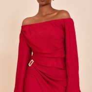 c0e8cdeb2c6703c1322800421d39923f0be69ea0_CNM8801_1_tomato_red_textured_mid_rise_mini_skirt