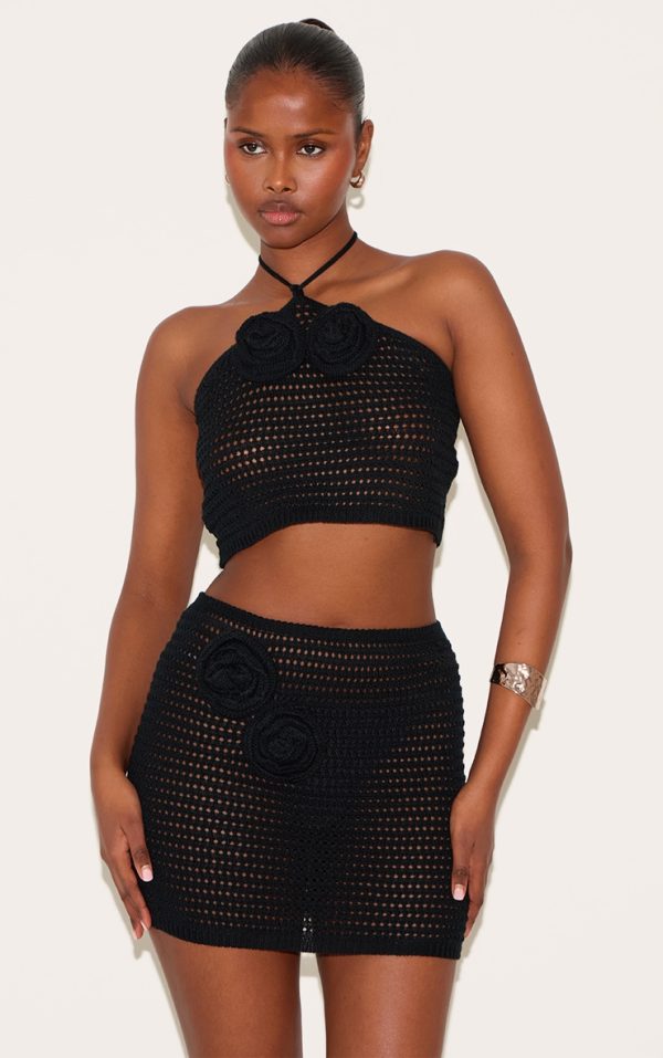 c2faeb304b1bf5f4f0939d6cf7ef4463284d36a8_CNL8176_4_black_flower_applique_crochet_mini_skirt