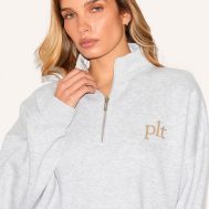 c30be1c869ae3f312253337d2c56361f4e4d7697_CNM3807_4_prettylittlething_ash_grey_printed_quarter_zip_sweatshirt
