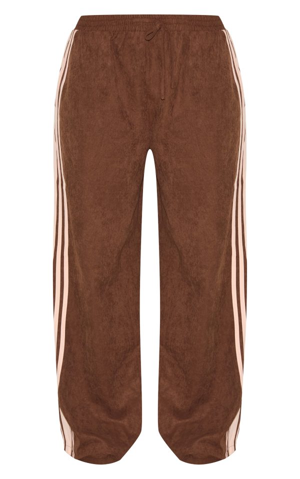 c3190a5f291ab538e7fa2af6a3292815af2b0483_CNM2054_5_plus_brown_peachskin_contrast_stripe_wide_leg_trousers