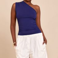 c3e6010fd19d628084e5c0f66068f8c393cc6b9f_CNM3828_1_navy_asymmetric_ruched_sleeveless_long_top