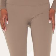 c4edfda61f8c21fded77d1f00555d80747a18577_CNL5104_4_brown_sculpt_straight_leg_yoga_pants