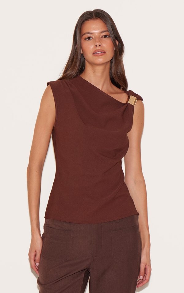 c52e131bb2329e6dd04b7852266e27e0d240bc54_CNM4296_1_chocolate_asymmetric_trim_detail_long_top