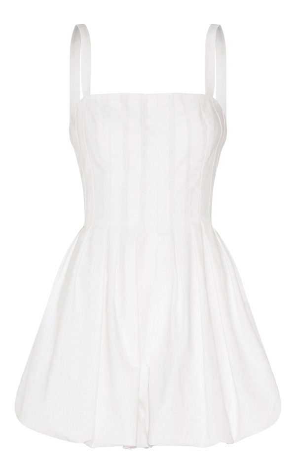 c5a0a5907f55c4b664e3a9b81f39406cab973329_CNL9243_5_white_twill_pleated_puffball_playsuit