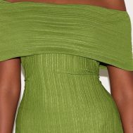 c5d3d4147583c900bbd3661db088e319c8f77f18_CNM6645_4_green_rib_style_fold_over_top