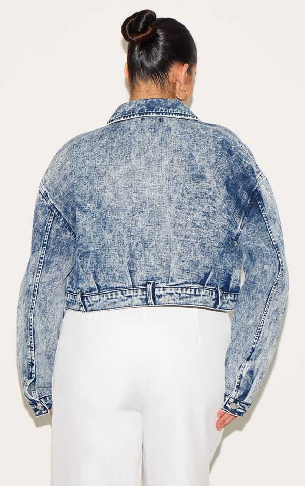 c7479f435f871042e7970056f651b84867e37e46_CNH1982_2_plus_light_blue_acid_wash_pocket_detail_crop_denim_jacket