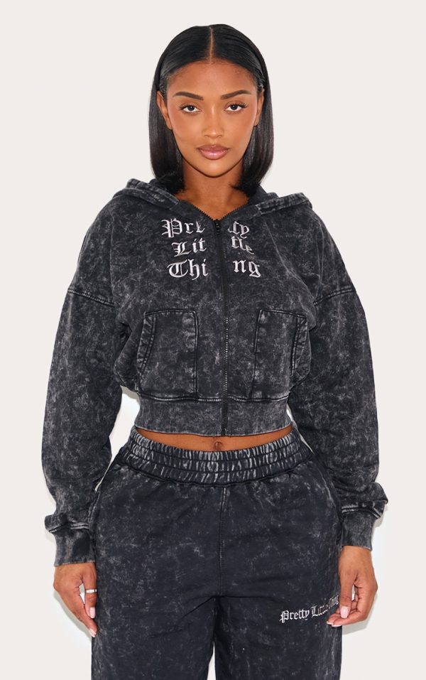 c76c6e9a97ada9b31ec741f6fabde0baf4ca8f10_CNE3494_1_prettylittlething_shape_charcoal_grey_printed_zip_through_washed_hoodie