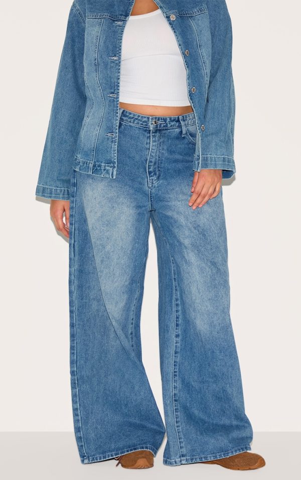 c76fadeaa2efb7388c4beabe6922b87c7c1d0aa1_CNL5788_2_plus_mid_blue_wash_wide_leg_jeans