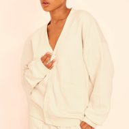 c780c3e700575798483fc304830b2f7b880c868e_CNJ8748_1_cream_button_front_pocket_sweat_cardigan