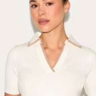 c7b2d9646a4d94e117fd9cab52f2addf74d1f659_CNM7666_4_cream_knitted_contrast_polo_collar_top