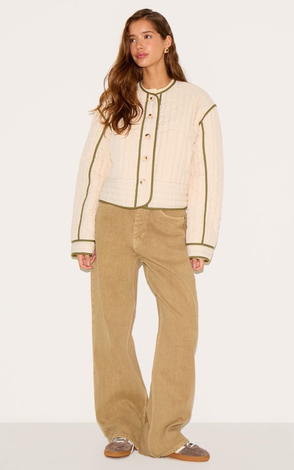 c7daaf6f64c656407f95f5afe8f68cc1389f7bbe_CNM1423_3_cream_button_up_round_neck_quilted_jacket