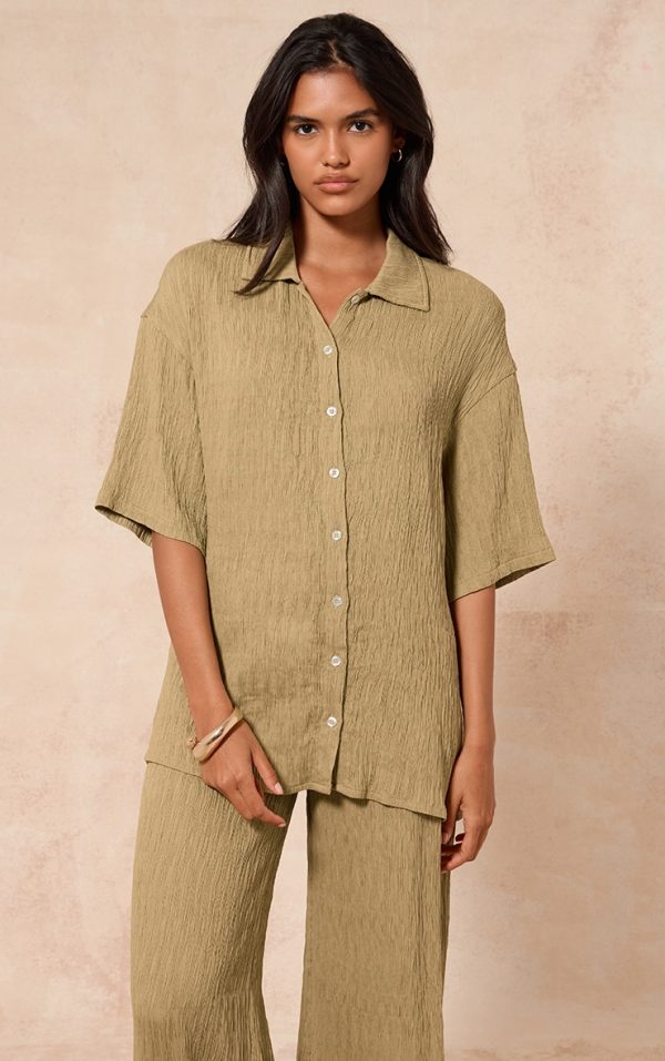 c97423071a60d69e66839bd51ac62235885ab3ad_CNM1743_1_chartreuse_textured_woven_oversized_short_sleeve_shirt